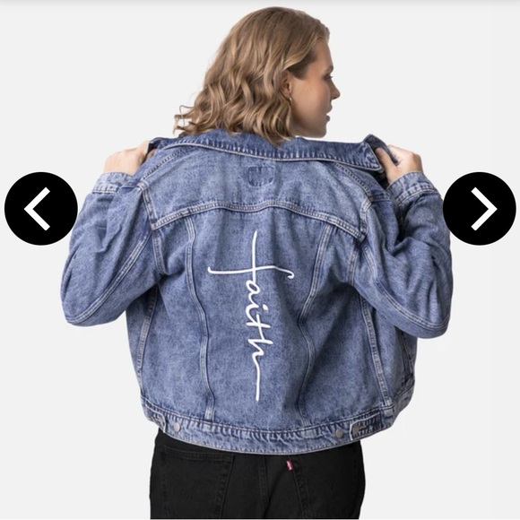 NWT Women's Blue Denim Jean Jacket w/ “Faith” embroidered Size Small - Picture 1 of 9